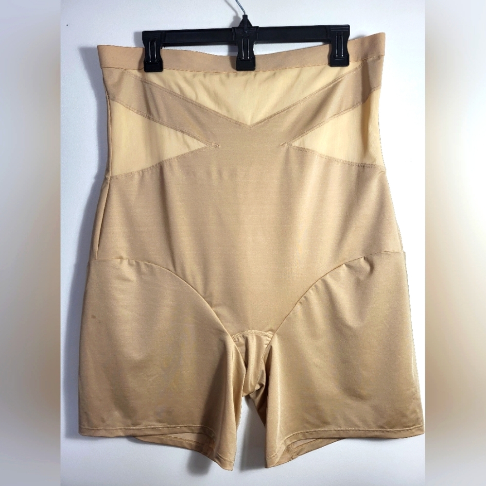 Cacique ultra high thigh shaper women's 22 / 24 #2439